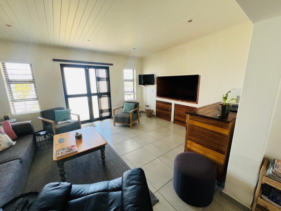 3 Bedroom Property for Sale in Britannia Reef Estate Western Cape